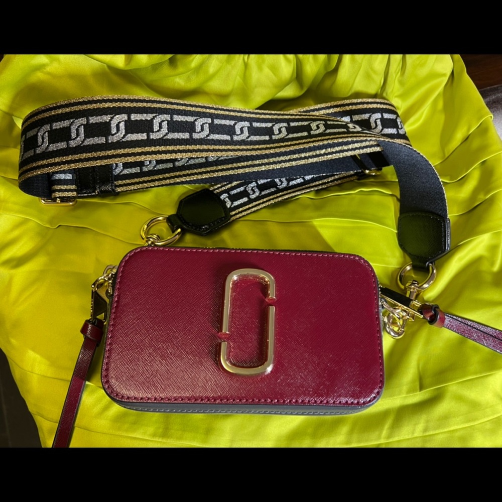 Crossbody purse - Picture 2 of 3